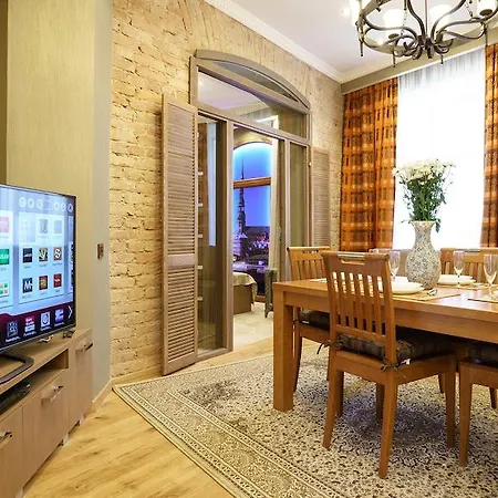 Oldrigaluxapart Free Parking Ρίγα