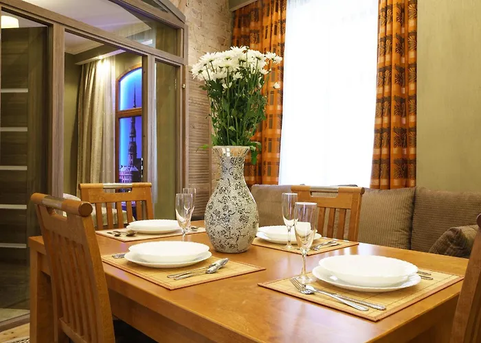 Oldrigaluxapart Free Parking