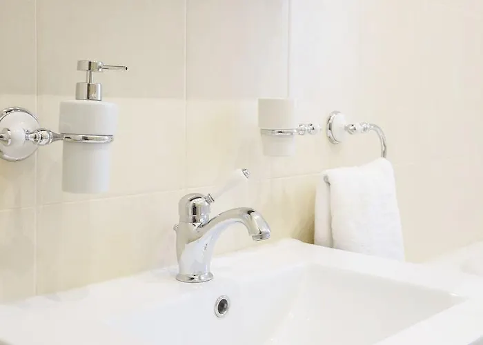 Oldrigaluxapart Free Parking