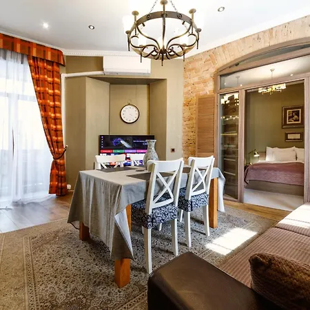 Oldrigaluxapart Free Parking *