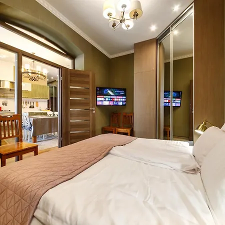 Oldrigaluxapart Free Parking *